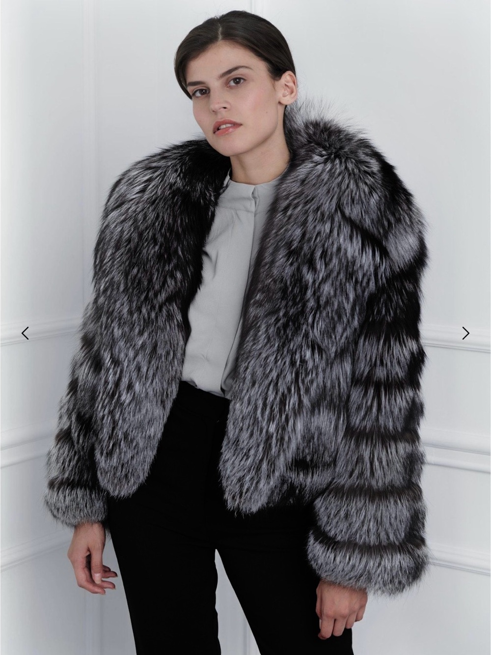 Luxurious Silver Fox REAL Fur Jacket - Women's Silver/Black